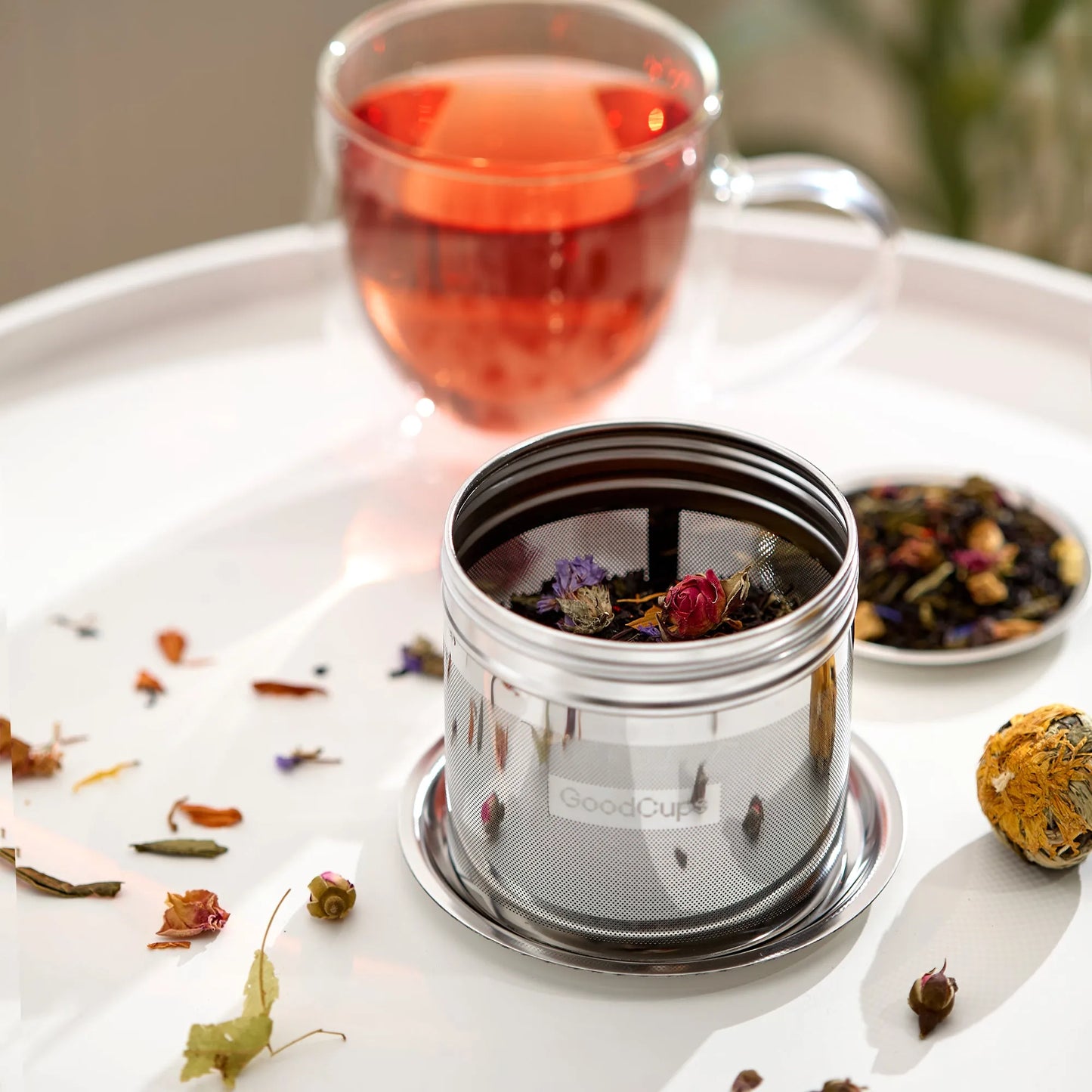 Stainless Steel Tea Infuser – Fine Mesh Loose Leaf Strainer with Lid & Chain | Large